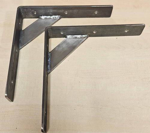 Set steel shelving - of, 2
