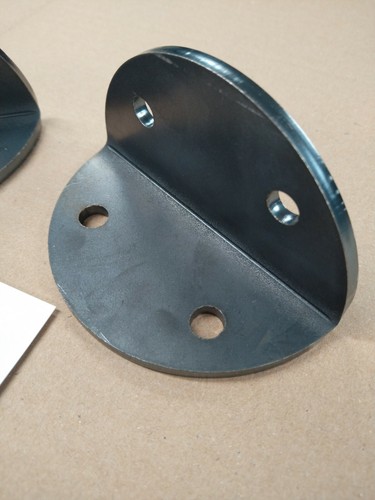 Corner shelf brackets - corner,